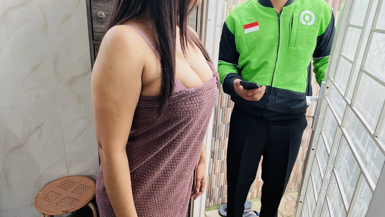 Goyangan Montok Ojol Bikin Ngeces Brutal