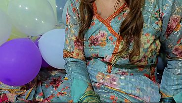 Desi Bari Behan Ki Garam Phudi Ka Mazedaar Phuda Banadia – Zor Zor Se Moaning