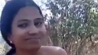 Dehati Desi Slut Outdoor Nude Show