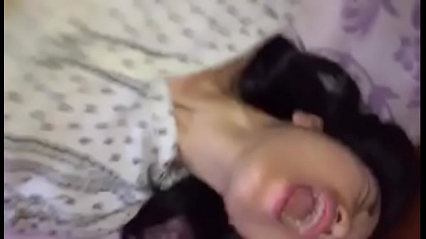 Pasangan Tiongkok Bikin Film Panas Di Rumah Sendiri