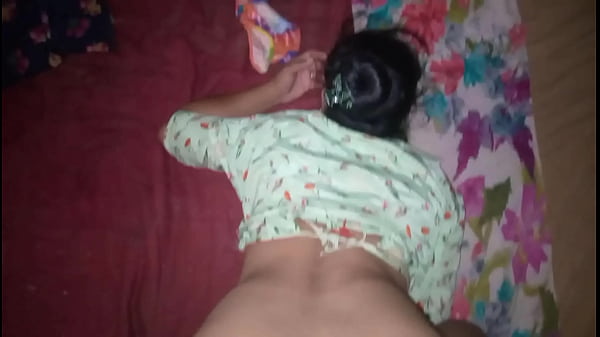 Ciumin Tuh Pacar Desi Sampe Lemes, Jilat Pelan-pelan