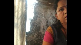 बंगाली रंडी की गर्म कहानी, ३५० रुपये में मिलेगा मजा