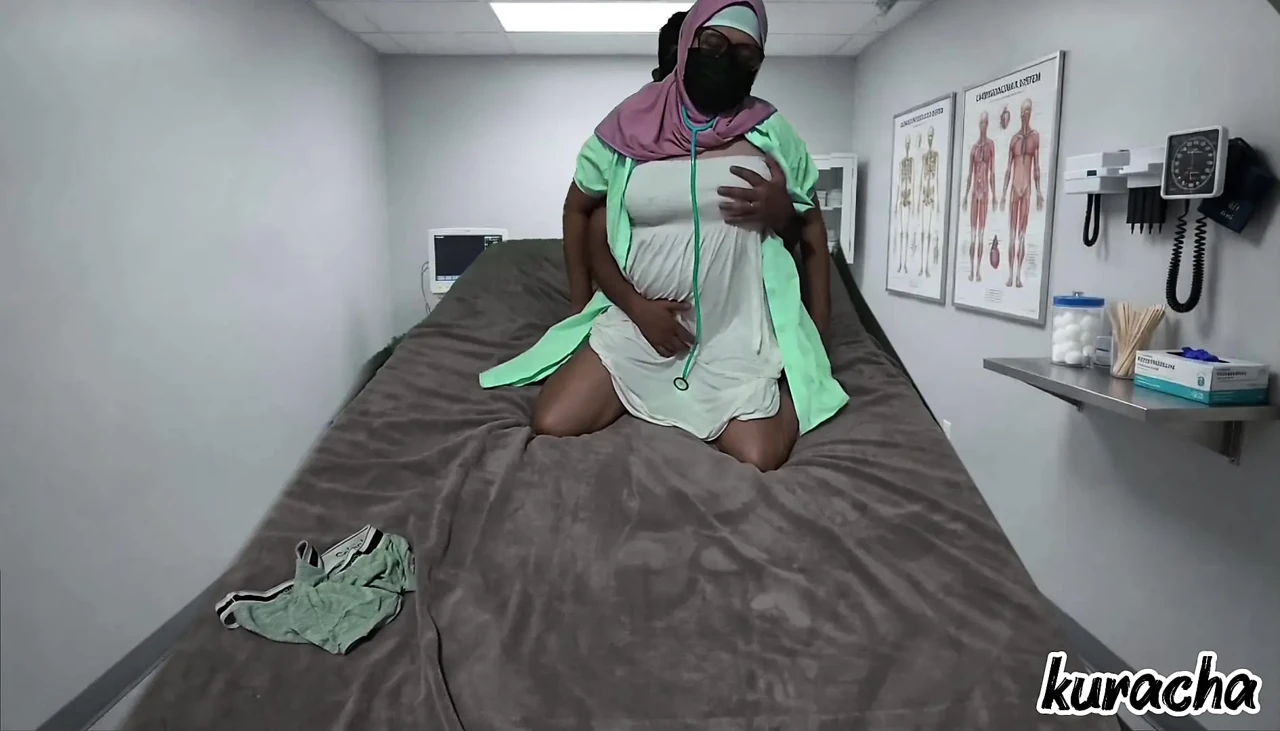 Lady Doctor Fake Checkup To Get Fuck From Patient