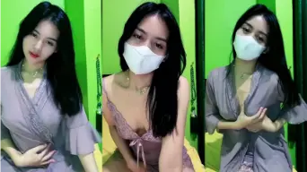 Kak Ralline Tocil, Montok Menggoda, Ebot Mangga Bikin Makin Pengen