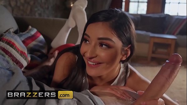 Remaja Suka Yang Gede – Emily Willis, Danny D – Latihan Bikin Pelacur Sempurna – Brazzers