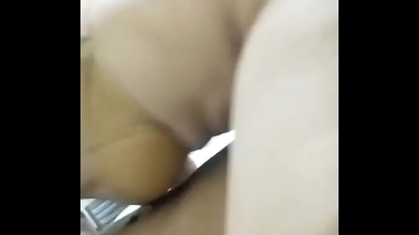 Bokep Indo Minta Dikocok Dulu Biar Kuat Sebelum Berangkat Kerja