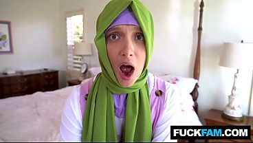 Horny Hijabi’s Pertama Kali Ngerasain Kontol Besar Izzy Lush, Donnie Rock