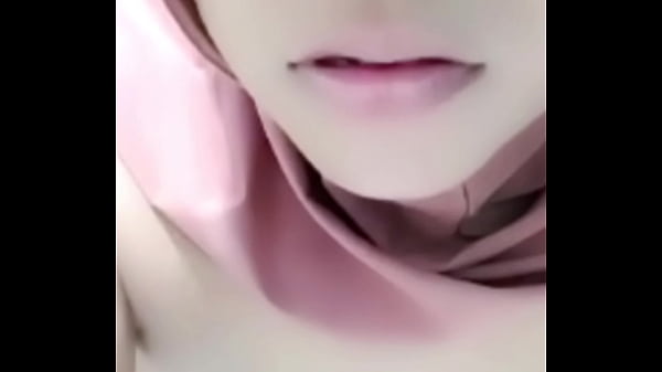 Masturbasi Pake Jari, Memek Udah Basah Kangen Kontol Ngebul.