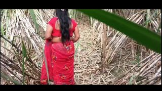 Ibu Tiri Seksi, Ngentot Di Luar, Video Panas.