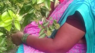 Bhabhi India Di Desa, Ngewe Bebas Di Luar, Panas Dan Basah.