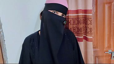 Jasmine Si Hijab Pelacur Digoblok Habis-habisan Sama Orang Asing