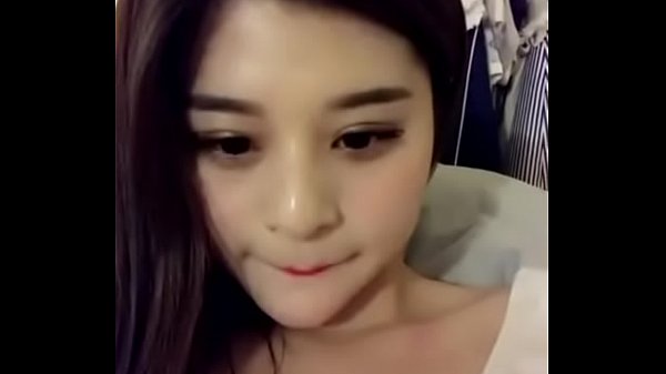 Cewek China Colmek Depan Kamera, Nafas Berat, Basah Kuyup.