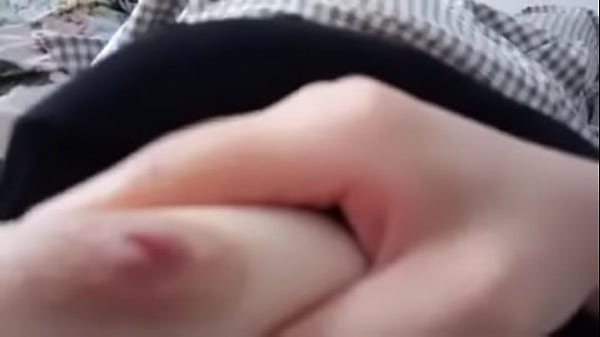 Cewek China Sangean Selfie Sendiri