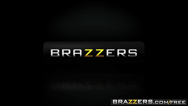 Brazzers Exxtra – Casey Calvert Ngegas Dicolok Sampai Ngacir, Kontol Hantu Tembus Tembok
