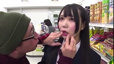 Waktu Berhenti, Cewek Jepang Ngangguk-gangguin, Part 1