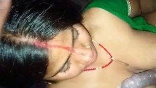 Bhojpuri Bhabhi Lagi Ngentot Mulut, Sange Banget.
