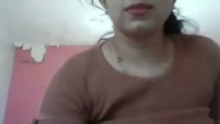 Gadis Desi Mumbai Yang Bosen, Pamer Tubuh Telanjangnya Yang Seksi Dan Bikin Nagih.
