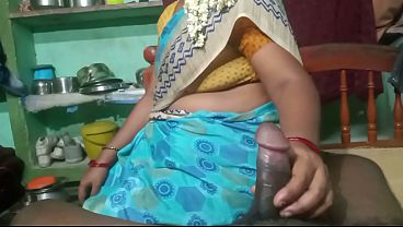 Video Mesum Ibu Tiri Dan Anak Tiri Di Kampung, Rekaman Sendiri