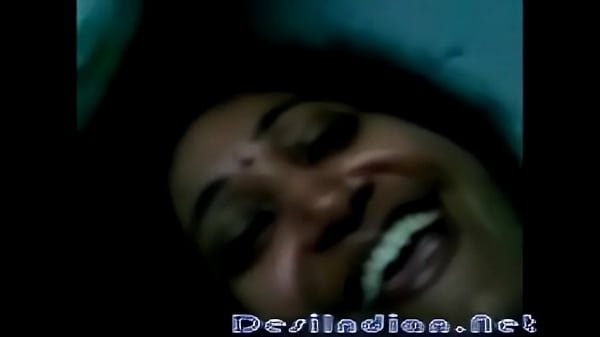 Desi Cute Telugu Aunty Bikin Ngilu, Goyangannya Bikin Makin Pengen