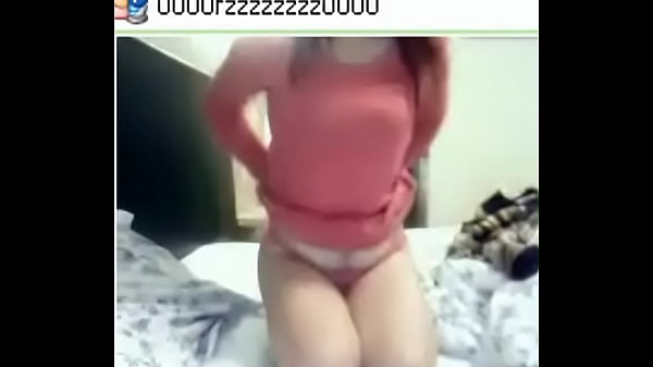 Cewek-cewek Abg China Lagi Colmek Di Depan Webcam, Sange Banget!