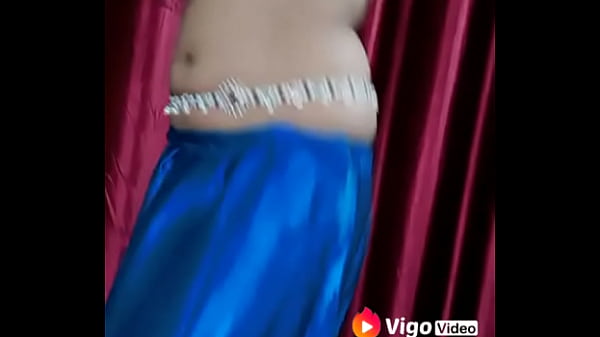Bikin Tegang! Cewek India Dari Vigo, Goyangannya Bikin Ngilu.