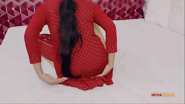 Sendiri Di Rumah, Bini Bapak Tua Digebuki Habis-habisan – Hot