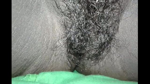 4 Cewek Desi Tunjukin Bulu Memek Basah