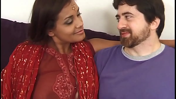 Bokep Istri Selingkuh Tante Shriya Ngentot Bareng Adik Tiri Dan Temennya – Suara Hindi Jelas
