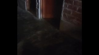 Gue Baru Aja Masuk Rumah Ibu Muda Seksi, Bayar Doang Langsung Dibuka Pintunya.