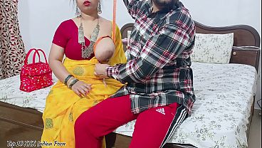 Penjahit Ngentotin Cewek India Seksi Di Tokonya. Video Audio Hindi.