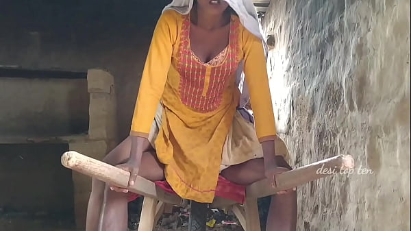 Desi Istri Goblok Ngentot Sama Temenku, Bikin Kontol Tegang.