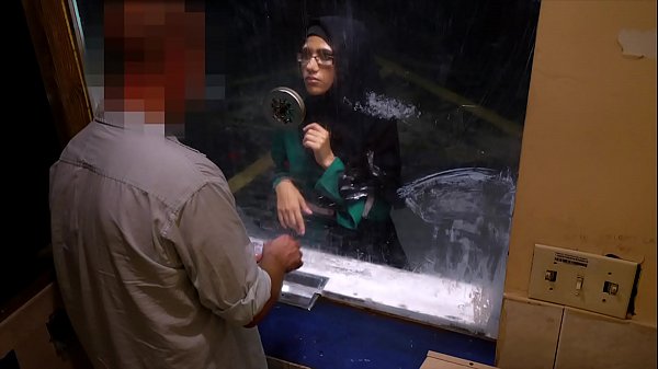 Wanita Arab Nekat Ngeseks Demi Duit Di Motel Misterius