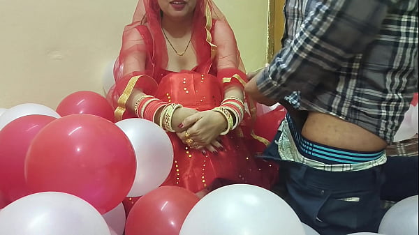 Malam Pertama Istri Baru Desi Cantik Hot Digarap Suami Sampai Merem Melek