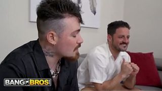 Bangbros – Cassie Lenoir Yang Seksi Kasih Ngewek Panas Ke Bapak Beruntung Sampai Muka Penuh Peju