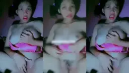 Bocah Montok Doyan Mainin Memek Sendiri Di Kamar Mandi