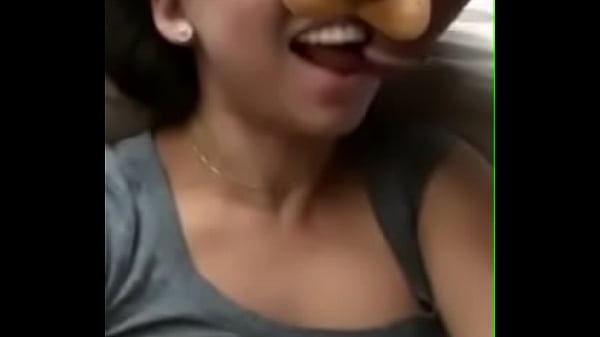 Cewek India Lagi Ngeblowjob, Nikmatin Banget
