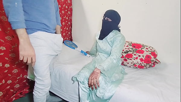 Ngentot Memek Tembem Cewek India Montok Sambil Ngomong Jorok, Kontol Gede Masukin Pantat Sange