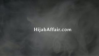 Hr Cewek Arab Digebukin Bareng Temen-temen Kantor