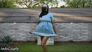 Mahasiswi Hijab Jogging Di Tempat Umum, Ngewe Demi Duit