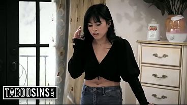 Gue Tuh Cewek Asia Kesepian, Butuh Kontol Yang Mau Ngehamilin Gue Sampai Buncit.