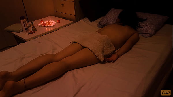 Pijat Erotis Bikin Ngentot Sampe Crot – Nuru Thai Orgasme Nggak Ada Habisnya