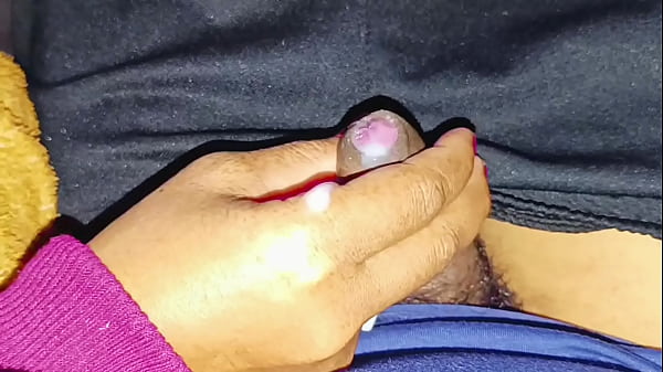 Tanteku Doyan Kontol Mungil, Ngeces Liat Batang Kecil.