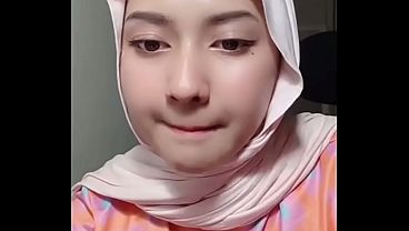 Live Jilbab Panas, Goyang Bikin Makin Liar